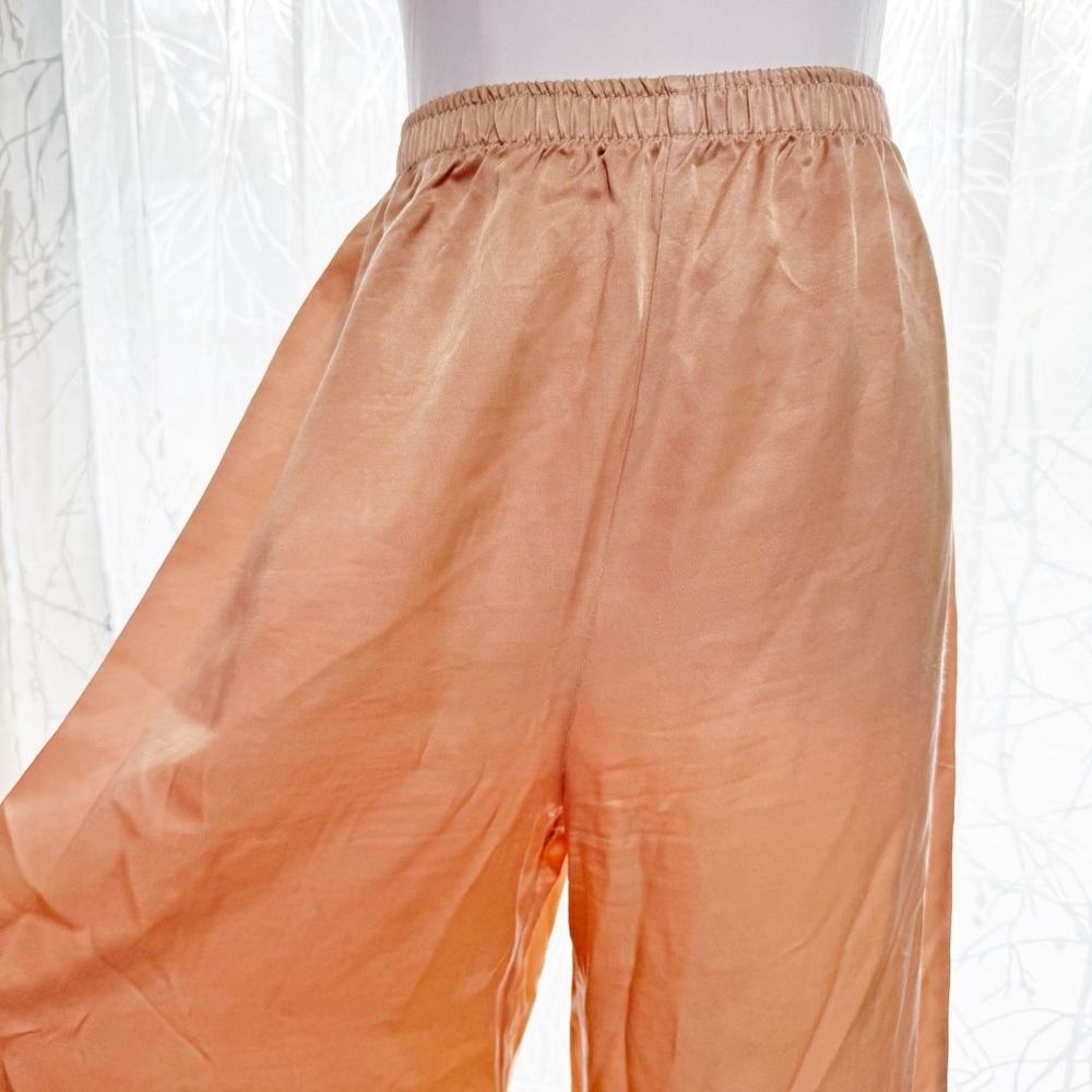CALI BY CALI DREAMING FAWN TAN ELASTIC WAISTBAND TYLER WIDE LEG PANTS - Picture 3 of 8